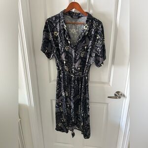 DISTURBIA SHIRT DRESS SIZE US 16